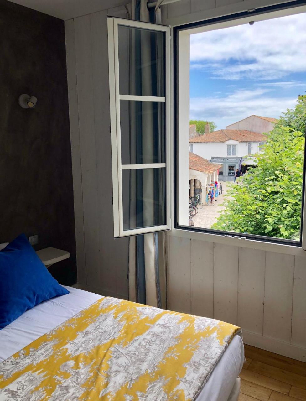 Hotel Le Clocher อาร์-ซอง-เร ภายนอก รูปภาพ
